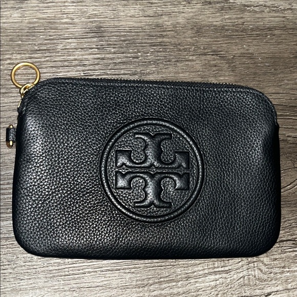 Tory Burch Handbags - Tory Burch Black Leather Wristlet